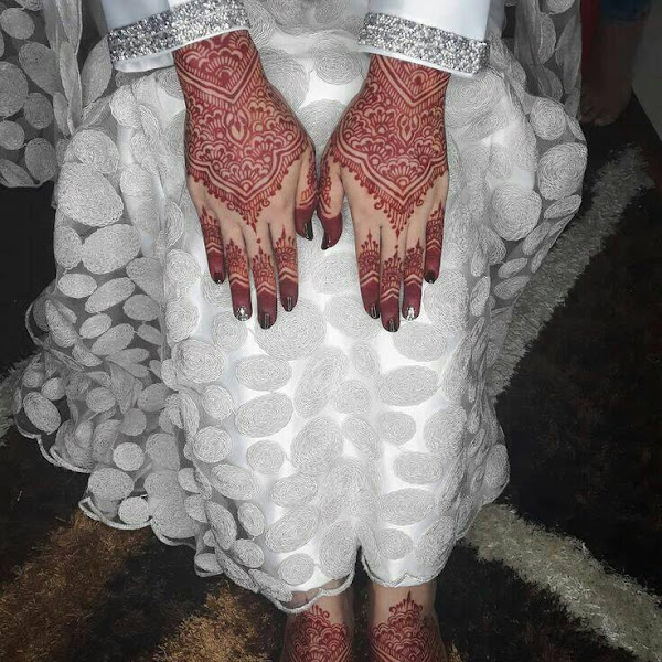 Henna Tangan Pelengkap Kecantikan